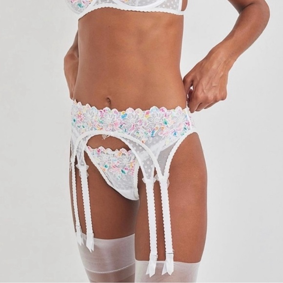 For Love and Lemons Outline Floral Thong Panty Size XXSmall - Picture 3 of 9